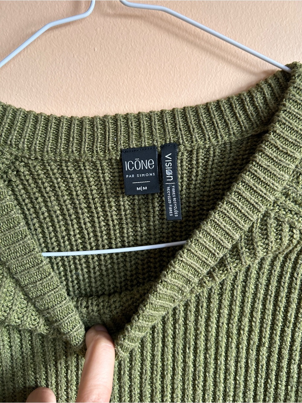 Simon’s Olive Green Ribbed Crewneck Sweater - Picture 5 of 5